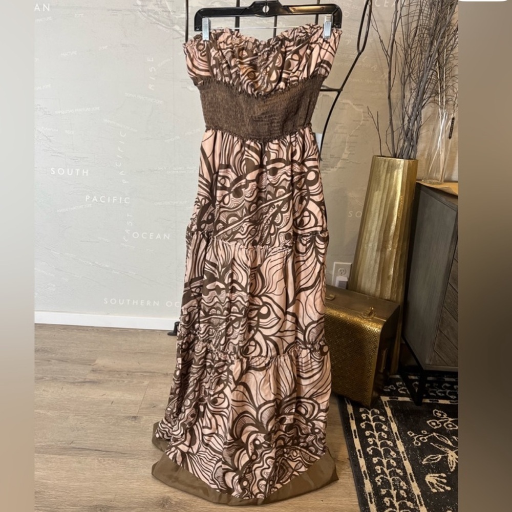 BCBGMaxAzria Pink and Brown Strapless Smocked Maxi Dress